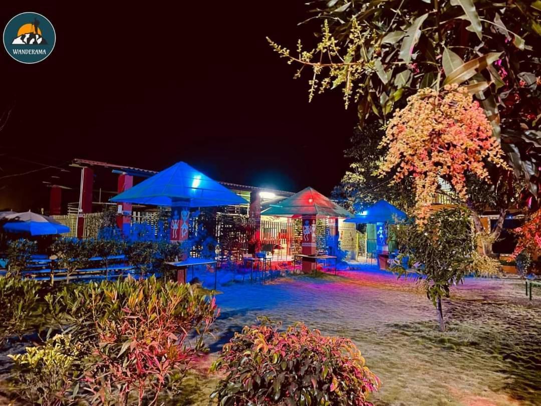 Van Vagdo Resort Rajpipla Exteriör bild